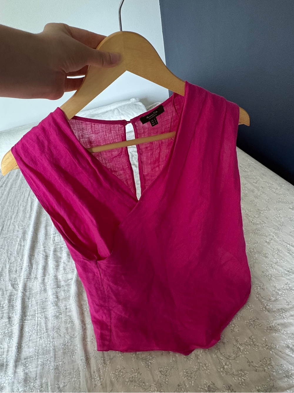 Massimo Dutti Sleeveless Wrap-Style Women’s Top in Fuchsia Pink - Picture 4 of 7